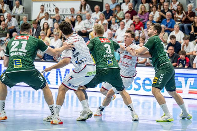 2nd Handball Bundesliga: TV Hüttenberg vs. GWD Minden, September 26, 2026; Torsten Anselm (TV Hüttenberg), 25; Ian Weber (GWD Minden), 13; Daniel Astrup Pedersen (GWD Minden), 3, Vit Reichl (TV Hüttenberg), 19, Mika Sajenev (GWD Minden), 21 2 Handball Bundesliga: TV Hüttenberg vs. GWD Minden, Hüttenberg, September 26, 2026 Copyright: xBEAUTIFULxSPORTS Roeczeyx