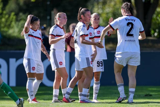 Players from 1 FC Nürnberg celebrating a goal, cheering, jubilant, optimistic, game action, highlight, joy over the goal that made it 0–6, DFB REGULATIONS PROHIBIT ANY USE OF PHOTOGRAPHS AS IMAGE SEQUENCES AND OR VIDEO-LIKE PHOTO SERIES DFB REGULATIONS PROHIBIT ANY USE OF PHOTOGRAPHS AS IMAGE SEQU, September 27, 2026, Bremen, Germany, soccer, DFB Women’s Cup, ATS Colorful Goal 1 FC Nuremberg xobx