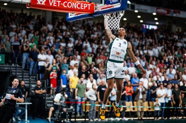 Austin Crowley of the Gladiators Trier with a dunk, action shot, cutout image: Vet Concept Gladiators Trier vs. Science City Jena, basketball, easyCredit BBL, Matchday 2, 2026–2027 season, September 27, 2026, Vet Concept Gladiators Trier vs. Science City Jena, basketball, easyCredit BBL, Matchday 2, 2026–2027 season, September 27, 2026 Copyright: xEibnerxPressefotox EP_ANS
