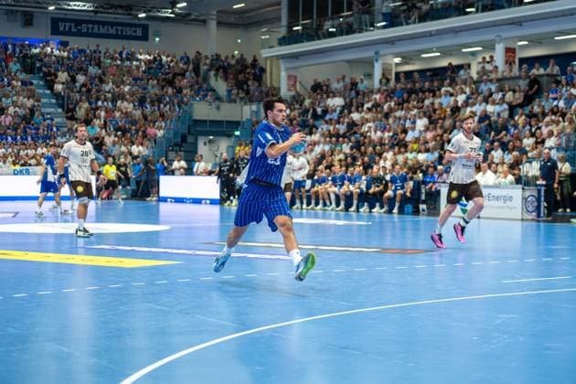 Nicola Roganovic, backcourt, VfL Gummersbach 23, VfL Gummersbach vs. Bergischer Handball Club 06, Opel Handball Bundesliga, Men s Division, Matchday 6, September 27, 2026, Gummersbach, North Rhine-Westphalia, Germany Copyright: xkolbert-press MartinxWdziecznyx