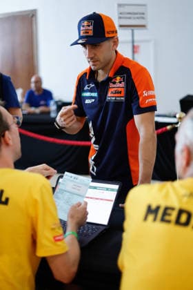 W2RC - RALLYE DU MAROC 2026 BENAVIDES Luciano (arg), Red Bull KTM Factory Racing, KTM 450 Rally Factory, FIM W2RC, Rally GP, portrait Administrative checkings during the Scrutineering of the Rallye du Maroc 2026, 4th round of the 2026 WR2C Championship from September 26 to 27, 2026 in Agadir, Morocco - AgadirMorocco Copyright: xPauloxMariax
