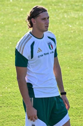 SOCCER - UEFA Nations League - TEAM ITALY - TRAINING Photo by IPA ABACAPRESS.COM89151709 - Italian player Francesco Pio Esposito during TEAM ITALY - TRAINING, a UEFA Nations League soccer match in Florence, Italy, on September 30, 2026 Florence Italy Copyright: xIPAxSport ABACAx