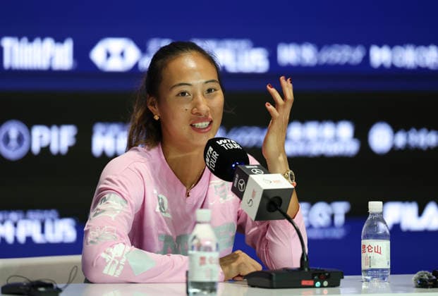 (261001) -- BEIJING, Oct. 1, 2026 -- Zheng Qinwen attends the press conference, PK, Pressekonferenz after the women s singles first round match between Zheng Qinwen of China and Shi Han of China at 2026 China Open tennis tournament in Beijing, China, Oct. 1, 2026. ) (SP)CHINA-BEIJING-TENNIS-CHINA OPEN-WOMEN S SINGLES(CN) BaixXuefei