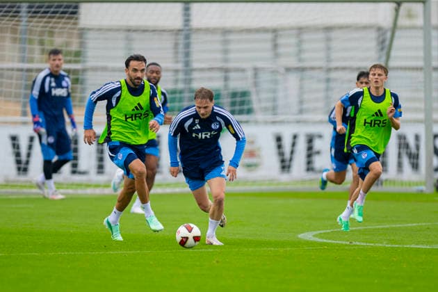 October 1, 2026, Soccer, FC Schalke 04 training session featuring Kenan Karaman (FC Schalke 04) and Finn Porath (FC Schalke 04), Gelsenkirchen, FC Schalke 04 training facility, North Rhine-Westphalia, Germany, xRHR PHOTO YYx Copyright: RHR-FOTOx RHR-FOTO YY