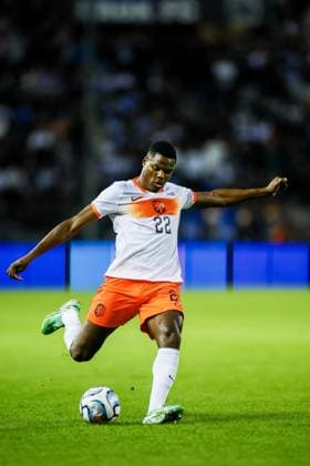 THESSALONIKI - Denzel Dumfries of the Netherlands during the UEFA Nations League match between Greece and the Netherlands at Toumba Stadium on October 1, 2026, in Greece. KOEN VAN WEEL ANP xVIxANPxSportx xxANPxIVx 571098710 originalFilename: 571098710