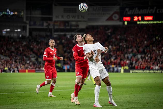 RECORD DATE NOT STATED 1st October 2026; Cardiff City Stadium, Cardiff, Wales; UEFA Nations League Football, Wales versus Norway; Antonio Nusa of Norway competes with Neco Williams of Wales for the ball GodfreyxPitt