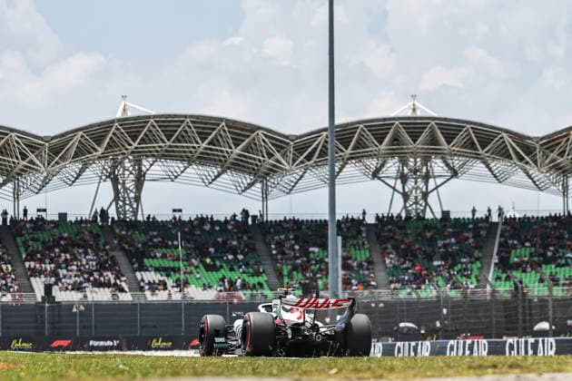 SEPANG, SGR - OCTOBER 02: Oliver Bearman of Great Britain and TGR Haas F1 Team in action during friday free practice of the Formula 1 Gulf Air Bahrain Grand Prix on October 02, 2026 held at Sepang International Circuit in Sepang, Malaysia. (Photo by Hazrin Yeob Men Shah Icon Sportswire) AUTO: OCT 02 F1 Bahrain Grand Prix in Malaysia EDITORIAL USE ONLY Icon3782610025225