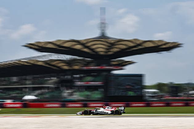 SEPANG, SGR - OCTOBER 02: Oliver Bearman of Great Britain and TGR Haas F1 Team in action during friday free practice of the Formula 1 Gulf Air Bahrain Grand Prix on October 02, 2026 held at Sepang International Circuit in Sepang, Malaysia. (Photo by Hazrin Yeob Men Shah Icon Sportswire) AUTO: OCT 02 F1 Bahrain Grand Prix in Malaysia EDITORIAL USE ONLY Icon3782610025121