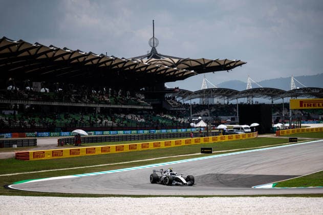 F1 - BAHRAIN GRAND PRIX IN MALAYSIA 2026 77 BOTTAS Valtteri (fin), Cadillac F1 Team MAC-26, action during the 2026 Formula 1 Bahrain Grand Prix in Malaysia, 16th round of the 2026 Formula One World Championship, WM, Weltmeisterschaft from October 2 to 4, 2026 on the Sepang International Circuit, in Sepang, Malaysia - SepangMalaysia Copyright: xALBERTOxVIMERCATIx