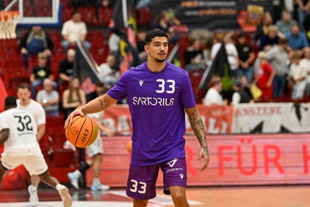 Tai Bibbs, BG Göttingen, 33 Artland Dragons vs. BG Göttingen, 2nd Basketball Bundesliga, Pro A, Matchday 2, 2026–2027 Season, October 2, 2026, Artland Dragons vs. BG Göttingen, 2nd Basketball Bundesliga, Pro A, Matchday 2, 2026–2027 season, October 2, 2026, Quakenbrück Copyright: xEibner-Pressefoto RobertxGertzenx EP_RGN