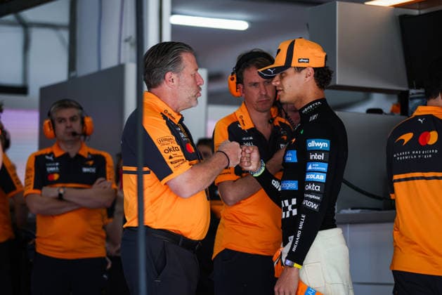 BROWN Zak (USA), CEO of McLaren Racing, portrait of NORRIS Lando (GBR), McLaren F1 Team MCL40, portrait from the 2026 Bahrain F1 Grand Prix in Malaysia, KIMI ANTONELLI Andrea (ITA), Mercedes AMG F1 Team W16, portrait from the 2026 Bahrain F1 Grand Prix, Round 16, held in Malaysia; NORRIS Lando (GBR), McLaren F1 Team MCL40, Zak Brown (USA), CEO of McLaren Racing, portrait taken during the 2026 Formula 1 Bahrain Grand Prix in Malaysia, the 16th round of the 2026 Formula One World Championship from October 2 to 4, 2026 at the Sepang International Circuit in Sepang, Malaysia. Photo by Antonin Vincent, DPPI Malaysia