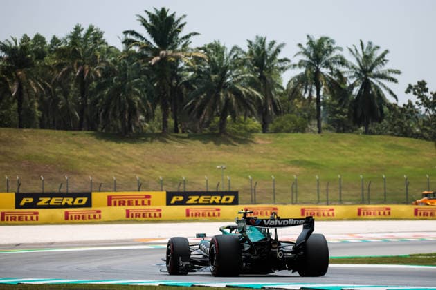 F1 - BAHRAIN GRAND PRIX IN MALAYSIA 2026 14 ALONSO Fernando (spa), Aston Martin F1 Team AMR26, action during the 2026 Formula 1 Bahrain Grand Prix in Malaysia, 16th round of the 2026 Formula One World Championship, WM, Weltmeisterschaft from October 2 to 4, 2026 on the Sepang International Circuit, in Sepang, Malaysia - SepangMalaysia Copyright: xEricxAlonsox
