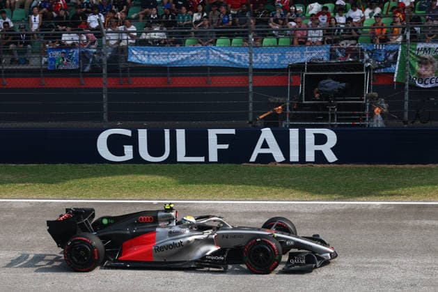 F1 Bahrain Grand Prix In Malaysia - Qualifying SEPANG, MALAYSIA - OCTOBER 3: Gabriel Bortoleto of Audi during the qualifying ahead of the Formula 1 Bahrain Grand Prix at Sepang International Circuit in Sepang, Malaysia on October 3, 2026. Jakub Porzycki Anadolu Sepang Malaysia. Editorial use only. Please get in touch for any other usage. Copyright: x2026xAnadoluxJakubxPorzyckix