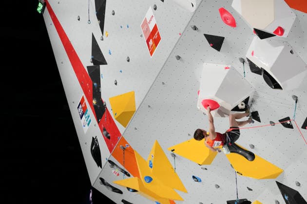 (261003) -- NAGOYA, Oct. 3, 2026 -- Luo Zhilu of China competes during the women s lead final of climbing at 20th Asian Games Aichi-Nagoya 2026 in Nagoya, Japan, Oct. 3, 2026. ) (SP)JAPAN-NAGOYA-ASIAN GAMES-SPORT CLIMBING-WOMEN S LEAD ZhouxMi