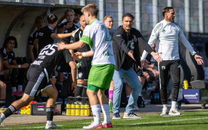 Soccer, 2026–2027 Season, Regionalliga West, October 3, 2026, Matchday 11, Men s, 1 FC Bocholt (black) vs. FC Guertsloh (white); Head Coach: Guerino Capretti, 1 FC Bocholt; Assistant Coach: Pierre Becken, 1 FC Bocholt; Bocholt Stadium am Huenting, North Rhine-Westphalia, Germany 261003_fb_1fc-bocholt_fc-guetersloh_59431