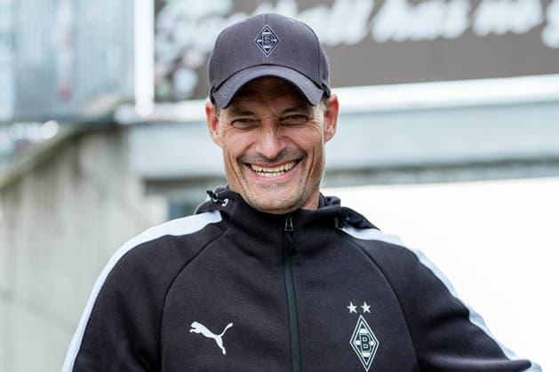 Germany Soccer: 2. Bundesliga, Bundesliga, Friendly Match, 2026–27 Season, FC St. Pauli vs. Borussia Mönchengladbach, Millerntor Stadium, Hamburg, St. Pauli, Alexander Blessin, Borussia Mönchengladbach, Coach Before the Game, Portrait, Cutout Copyright: xStefanxTrochax