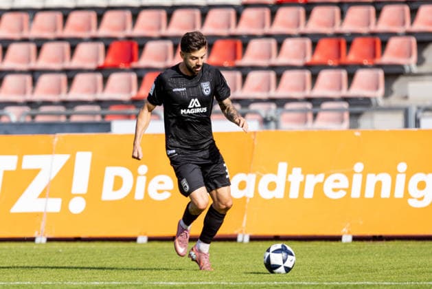 KSV Hessen Kassel vs. SSV Ulm 1846 Soccer, Regionalliga Südwest, Matchday 10, Auestadion Kassel, October 3, 2026, Moritz Heinrich, SSV Ulm 1846, Soccer, 37 KSV Hessen Kassel vs. SSV Ulm 1846, Soccer, Southwest Regional League, Matchday 10, Auestadion Kassel, October 3, 2026; Photo by Lucca Fundel, Kassel Auestadion, Hesse, Germany