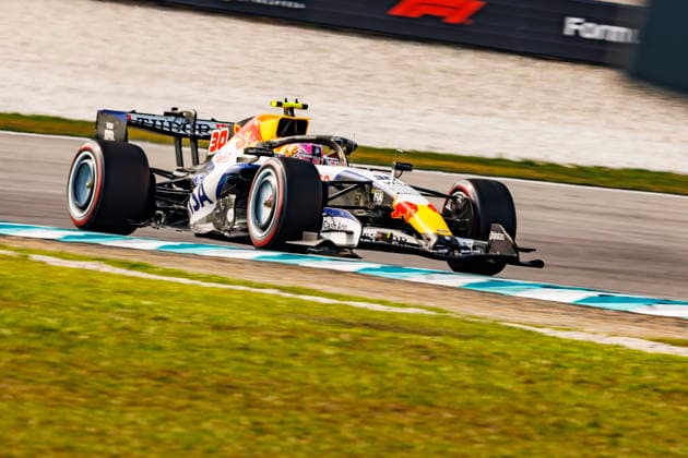 RECORD DATE NOT STATED 3rd October 2026; Sepang IC, Kuala Lumpur, Malaysia; Formula 1, Bahrain Grand Prix, Qualifying Day; Liam Lawson (30) of New Zealand and Visa Cash App Racing Bulls Formula One Team during qualifying at the Bahrain Grand Prix StephenxBlackberry
