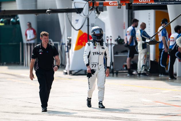 F1 - BAHRAIN GRAND PRIX IN MALAYSIA 2026 BOTTAS Valtteri (fin), Cadillac F1 Team MAC-26, portrait during the 2026 Formula 1 Bahrain Grand Prix in Malaysia, 16th round of the 2026 Formula One World Championship, WM, Weltmeisterschaft from October 2 to 4, 2026 on the Sepang International Circuit, in Sepang, Malaysia - SepangMalaysia Copyright: xALBERTOxVIMERCATIx