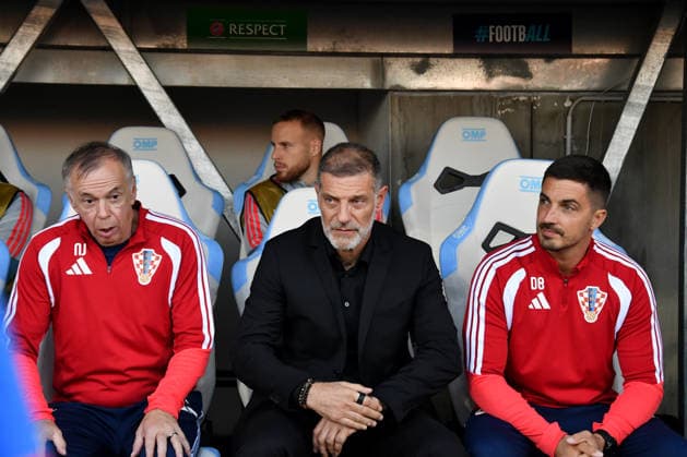 RIJEKA, CROATIA - OCTOBER 03: Slaven Bilic head coach of Croatia (C) during the UEFA Nations League, League A Group A3, match between Croatia and England at Stadion Rujevica, Rijeka on October 03, 2026 in Rijeka, Croatia. (Photo by Natasa Kupljenik Sports Press Photo). Copyright: xNatasaxKupljenikx xSPPx Sportspressphoto_SPR244567