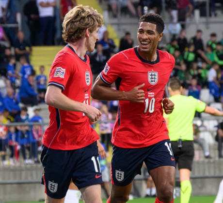 03 October 2026 - Croatia v England - UEFA Nations League - Stadion HNK - Rijeka - Croatia. Croatia v England - UEFA Nations League - Stadion HNK - Rijeka - Croatia. England s Anthony Gordon celebrates his goal with Jude Bellingham. Picture : Mark Pain RIJEKA CROATIA Copyright: xMarkxPainx