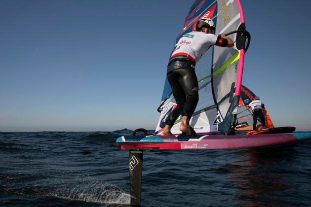 PWA Citroën World Windsurfing Tour Sylt 2026 Day 8 Slalom Foil Men Sylt Westerland, October 3, 2026 Alexis Mathis Slalom Foil Men, France, FRA 997 Maciek Rutkowski Slalom Foil Men, Poland, POL 23 PWA Citroën World Windsurfing Tour Sylt 2026 Day 8 Slalom Foil Men on October 3, 2026, off Brandenburger Beach, motorboat on Sylt, Westerland, Germany Copyright: xBEAUTIFULxSPORTS AndreasxDickx