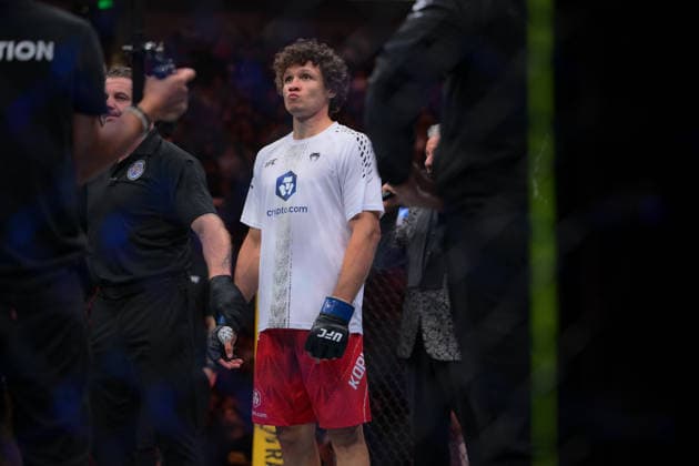 October 3, 2026, Salt Lake City, Utah, USA: ROMAN KOPYLOV defeated ATEBA GAUTIER by TKO (strikes) at 3:12 of Round 1 during UFC 332 at the Delta Arena in Utah. Salt Lake City USA - ZUMAo117 20261003_zsp_o117_125 Copyright: xMikaelxOnax