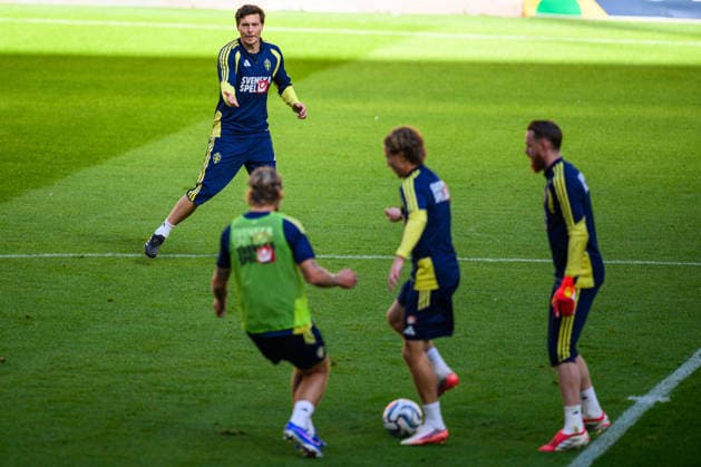 October 4, 2026: Victor Lindelöf of the Swedish men’s national soccer team at a training session on October 4, 2026 in Bucharest. Photo by Ludvig Thunman, BILDBYRAN. Code: LT LT0826. soccer, football, fotball, Nations League, UEFA Nations League, practice, training, Sweden, Sverige, Sverige A, bbeng, soccer, football, fotball, Nations League, UEFA Nations League, practice, training, Sweden, Sverige, Sverige A, bbengige sweden sverige a bbeng Copyright: LUDVIGxTHUNMAN BB261004LT125