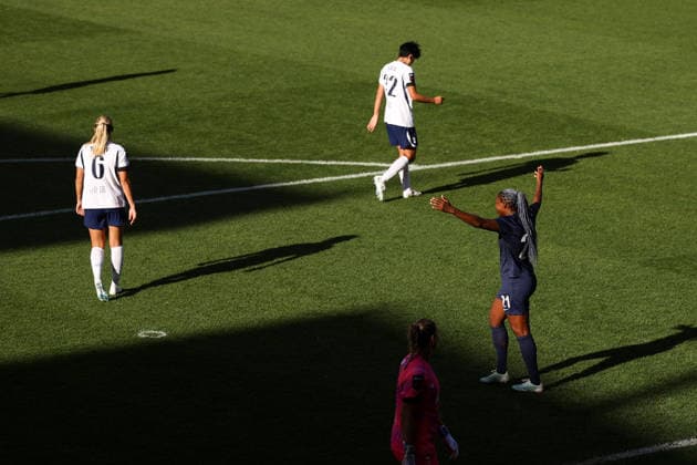 Tottenham Hotspur gegen London City Lionesses, 4. Oktober 2026, London Women’s Super League – Tottenham Hotspur gegen London City Lionesses: Kadidiatou Diani von den London City Lionesses feiert das fünfte Tor. Foto: Jacques Feeney, Offside, London, Großbritannien Copyright: xJacquesxFeeneyx xOffsidexOffside