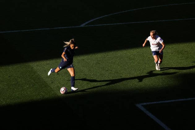 Tottenham Hotspur gegen London City Lionesses, 4. Oktober 2026, London Women’s Super League: Tottenham Hotspur gegen London City Lionesses – Delphine Cascarino von den London City Lionesses erzielt das sechste Tor. Foto: Jacques Feeney. Abseits. London, Großbritannien Copyright: xJacquesxFeeneyx xOffsidexOffside