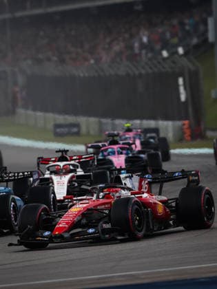 23 ALBON Alexander (THA), Williams F1 Team FW48, action 16 LECLERC Charles (MCO), Scuderia Ferrari SF 26, action F1 GP 16 Bahrain 2026 in Malaysia F1 GP 16 Bahrain 2026 in Malaysia HAMILTON Lewis gbr, Scuderia Ferrari SF 26, portrait F1 GP 16 Bahrain 2026 in Malaysia 16 LECLERC Charles mco, Scuderia Ferrari SF 26, action during the 2026 Formula 1 Bahrain Grand Prix in Malaysia, the 16th round of the 2026 Formula One World Championship from October 2 to 4, 2026, at the Sepang International Circuit in Sepang, Malaysia. Photo by Antonin Vincent, DPPI Malaysia