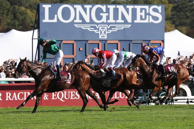 October 4, 2026, xsefx, Equestrian Sports, Horse Racing at Paris Longchamp, Highlights from the Prix de l Arc de Triomphe: Daryz wins the Qatar Prix de l Arc de Triomphe (Group 1, France) under jockey Mickael Barzalona