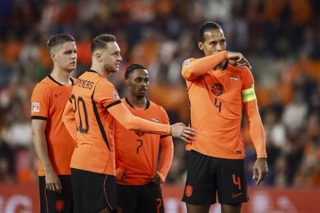EINDHOVEN - (lr) Joey Veerman of the Netherlands, Teun Koopmeiners of the Netherlands, Crysencio Summerville of the Netherlands and Virgil van Dijk of the Netherlands during the UEFA Nations League match between the Netherlands and Serbia at the Philips Stadium on October 4, 2026 in Eindhoven, the Netherlands. KOEN VAN WEEL ANP xVIxANPxSportx xxANPxIVx 571523860 originalFilename: 571523860
