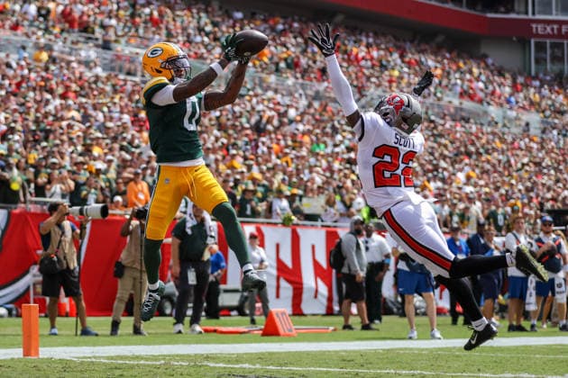 Oct 4, 2026; Tampa, FL, USA; Green Bay Packers wide receiver Matthew Golden (0) catches a touchdown pass during the NFL, American Football Herren, USA game between the Green Bay Packers and Tampa Bay Buccaneers at Raymond James Stadium. Mandatory Credit: Taylor McFee-Cal Media NFL 2026: Packers Vs Buccaneers OCT 04 - ZUMAc04_ 20261004_zma_c04_089 Copyright: xTaylorxMcfeex