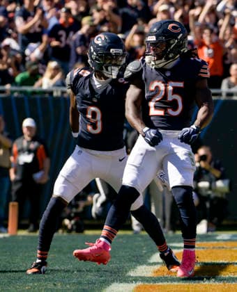 Chicago Bears running back Kyle Monangai (25) celebrates his first quarter touchdown against the New York Jetsat Soldier Field in Chicago on Sunday, October 4, 2026. CHI20261004137 MARKxBLACK