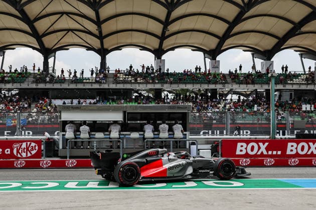 SEPANG, SGR - OCTOBER 03: Nico Hulkenberg of Germany and Audi Revolut F1 Team in action during the saturday s practice session of the Formula 1 Gulf Air Bahrain Grand Prix on October 03, 2026 held at Sepang International Circuit in Sepang, Malaysia. (Photo by Hazrin Yeob Men Shah Icon Sportswire) AUTO: OCT 03 F1 Bahrain Grand Prix in Malaysia EDITORIAL USE ONLY Icon3782610033141