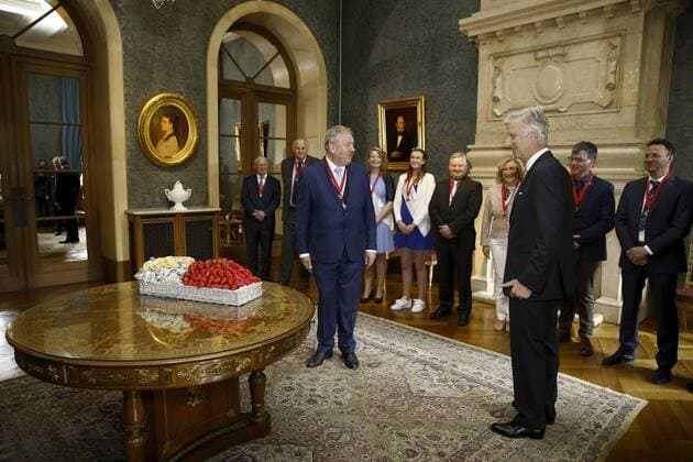 King Philippe - Filip of Belgium pictured with a delegation of the workers committee of the city of Beveren who bring this year s first strawberries to the King, at the Royal Palace in Brussels, Thursday 27 April 2017. NICOLASxMAETERLINCK 05088666