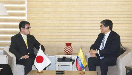Japan-Ecuador talks Japanese Foreign Minister Taro Kono (L) and his Ecuadorian counterpart Jose Valencia hold talks in Ecuador s capital Quito on Aug. 13, 2018.