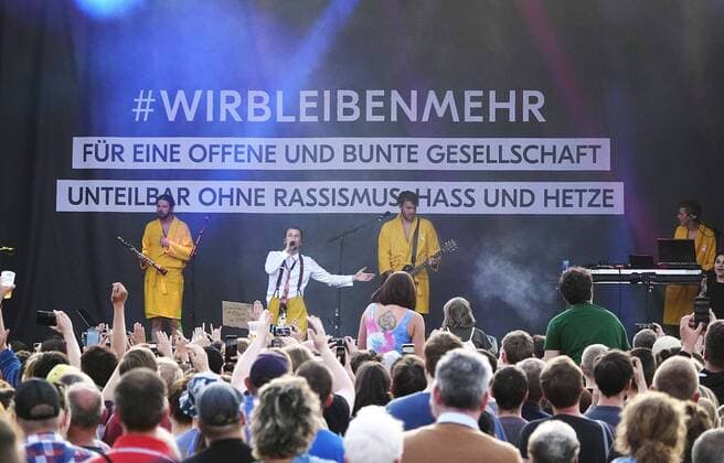 Kosmos 04 07 2019, Chemnitz, city centre, Brückenstraße Theaterstraße Stadthallenpark, open air, Kosmos, festival, thousands celebrate at many venues with music, bands, discussion rounds, games and fun Photo Alligathoah Chemnitz Sachsen BRD
