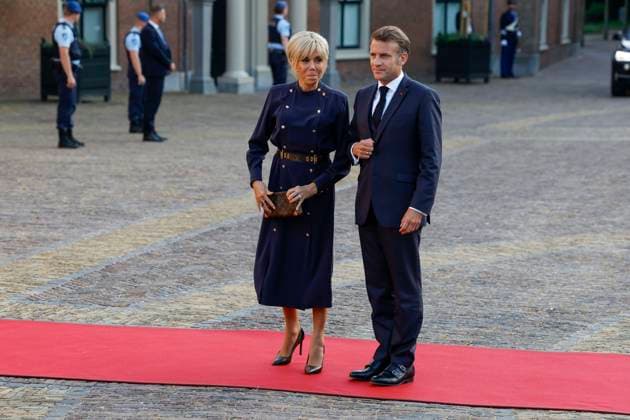 French president Emmanuel Macron and his wife Brigitte Macron attends a social dinner as part of the NATO Summit at the World Forum in The Hague, the Netherlands, 24 June 2025. The Netherlands hosts the NATO Summit in The Hague on 24 and 25 June. NATO Summit in The Hague !ACHTUNG: NUR REDAKTIONELLE NUTZUNG! Copyright: xJ.J.Guillenx GRAF3994 20250624-55017224464_1