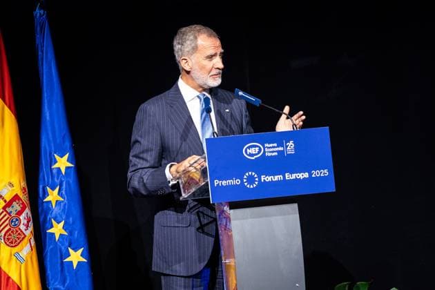 September 29, 2025, Madrid, Madrid, SPAIN: King Felipe of Spain presides over the presentation of the Forum Europa award to the President of the European Council, Antonio Costa, for the 25th anniversary of New Economy Forum, a leading Spanish and European debate forum in which political and social leaders from across Europe and Latin America participate. Madrid SPAIN - ZUMAc270 20250929_zip_c270_037 Copyright: xDavidxCruzxSanzx