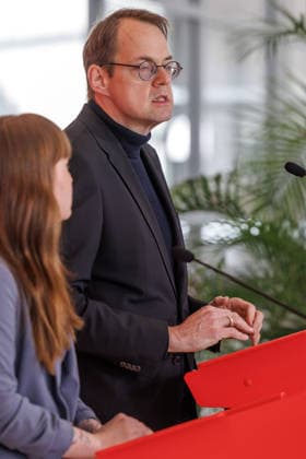 Statement Die Linke Heidi Reichinnek and Soeren Pellmann Die Linke at a statement on 17 03 26 in Berlin Berlin Berlin Germany Reichstag