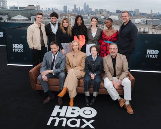 HBO Max s The Pitt London Photocall at The Venue Piccadilly in London, UK, 24 March 2026 London, UK, 24 March 2026: From left to right: Phil Dunster, Jordan Firstman, Linda Cardellini, True Whitaker, Charly Clive, Joy Sunday, David Harbour, Noah Wyle, Lisa Kudrow, Bella Ramsey and Steve Carell at HBO Max s The Pitt London Photocall at on the rooftop of The Venue Piccadilly in London. The HBO Max Experience, an immersive takeover of The Venue, is open to the public on 24 and 25 March. All episodes of The Pitt Season 1 will be available to stream exclusively on HBO Max in the UK and Ireland from March 26, with episodes from Season 2 airing on a weekly basis., Credit:DAVID JON @DAVIDJONPHOTOGRAPHY Avalon Copyright: xDAVIDxJONx@DAVIDJONPHOTOGRAPHYx xAvalonx 1086055177