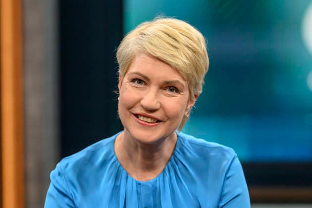 in the picture from l Manuela Schwesig, Minister President Mecklenburg-Vorpommern, SPD, GER, Berlin, Studio, guest of Caren Miosga, Polittalk, TV, format, recording, Das Erste, from Adlershof at Studio 20, topic How does the SPD want to regain trust, Ms. Schwesig 10 05 2026 Copyright: HMBxMedia UwexKoch