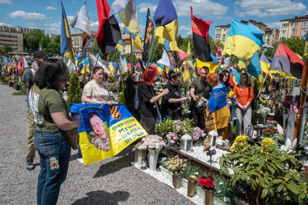 Commemoration procession held on Heroes Day in Lviv, Ukraine LVIV, UKRAINE, MAY 23: Military and civilians take part in a ceremony to honor the memory of fallen servicemen at the honorary burial grounds at the Lychakiv Cemetery during the Day of Heroes of Ukraine in Lviv, Ukraine, May 23, 2026. Also on this day, military personnel, police, members of youth organizations and civilians marched through the city in a solemn procession dedicated to all participants of the ATO JFO, war veterans and participants who died or are fighting for the freedom of Ukraine. Olena Znak Anadolu Lviv Ukraine. Editorial use only. Please get in touch for any other usage. Copyright: x2026xAnadoluxOlenaxZnakx