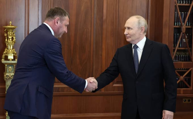 August 7, 2026, Moscow, Moscow Oblast, Russia: Russian President Vladimir Putin, greets Acting governor of Belgorod region Alexander Shuvaev, left, before a working meeting at the Kremlin, August 5, 2026 in Moscow, Russia. Moscow Russia - ZUMAp138 20260807_zaa_p138_007 Copyright: xAlexanderxKazakov RussianxGovernx