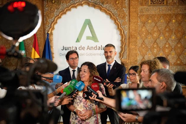 Inauguration of the Regional Delegates of the Andalusian Regional Government in the Province of Almería The Regional Minister of Education, María del Carmen Castillo, speaks to the media before presiding over the swearing-in ceremony for the regional government’s territorial delegates in Almería August 10, 2028, in Almería, Andalusia, Spain August 10, 2026, Marian Leó, Almería, Andalusia, Spain Almería, Andalusia, Spain Spain Copyright: xMarianxLeonx 7708504