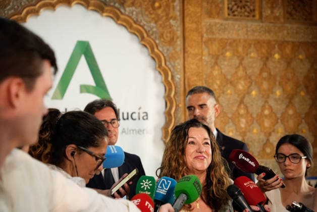Inauguration of the Regional Delegates of the Andalusian Regional Government in the Province of Almería The Regional Minister of Education, María del Carmen Castillo, speaks to the media before presiding over the swearing-in ceremony for the regional government’s territorial delegates in Almería August 10, 2028, in Almería, Andalusia, Spain August 10, 2026, Marian Leó, Almería, Andalusia, Spain Almería, Andalusia, Spain Spain Copyright: xMarianxLeonx 7708505