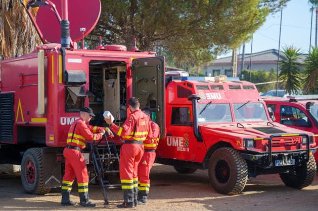 Antonio Sanz Briefs the Media at the Niebla Fire Command Post on the Fire’s Progress Members of the UME at the Niebla Fire Command Post August 14, 2026, in Niebla, Huelva, Andalusia, Spain The First Vice President and Minister of the Presidency, Health, and Emergencies, Antonio Sanz, speaks to the media at the Advanced Command Post for the fire in Niebla, Huelva. His briefing provides information on the fire’s progress and the status of the emergency response deployed in the area. AUGUST 14, 2026 Francisco J Niebla, Huelva, Andalusia; Niebla, Huelva, Andalusia, Spain Copyright: xFranciscoxJ.xOlmox 7713946