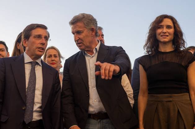 September 2, 2026, Madrid, Spain: From left to right: Joso Luis MartoÂnez-Almeida, Mayor of Madrid; Alberto Noºo±ez Feijo³o, President of the People s Party; and Isabel DoÂaz Ayuso, President of the Community of Madrid, attend a demonstration in support of Ceuta in Madrid..Demonstration in support of the residents of the Spanish enclave of Ceuta, in North Africa, following the recent mass crossings of migrants from Morocco. Madrid Spain - ZUMAs197 20260902_aaa_s197_193 Copyright: xDavidxCanalesx